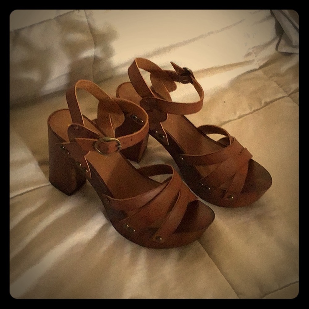 Wooden Madden Girl Clogs